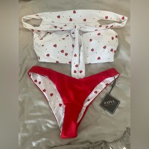 Brand new with tags zaful off the shoulder bikini. Size large